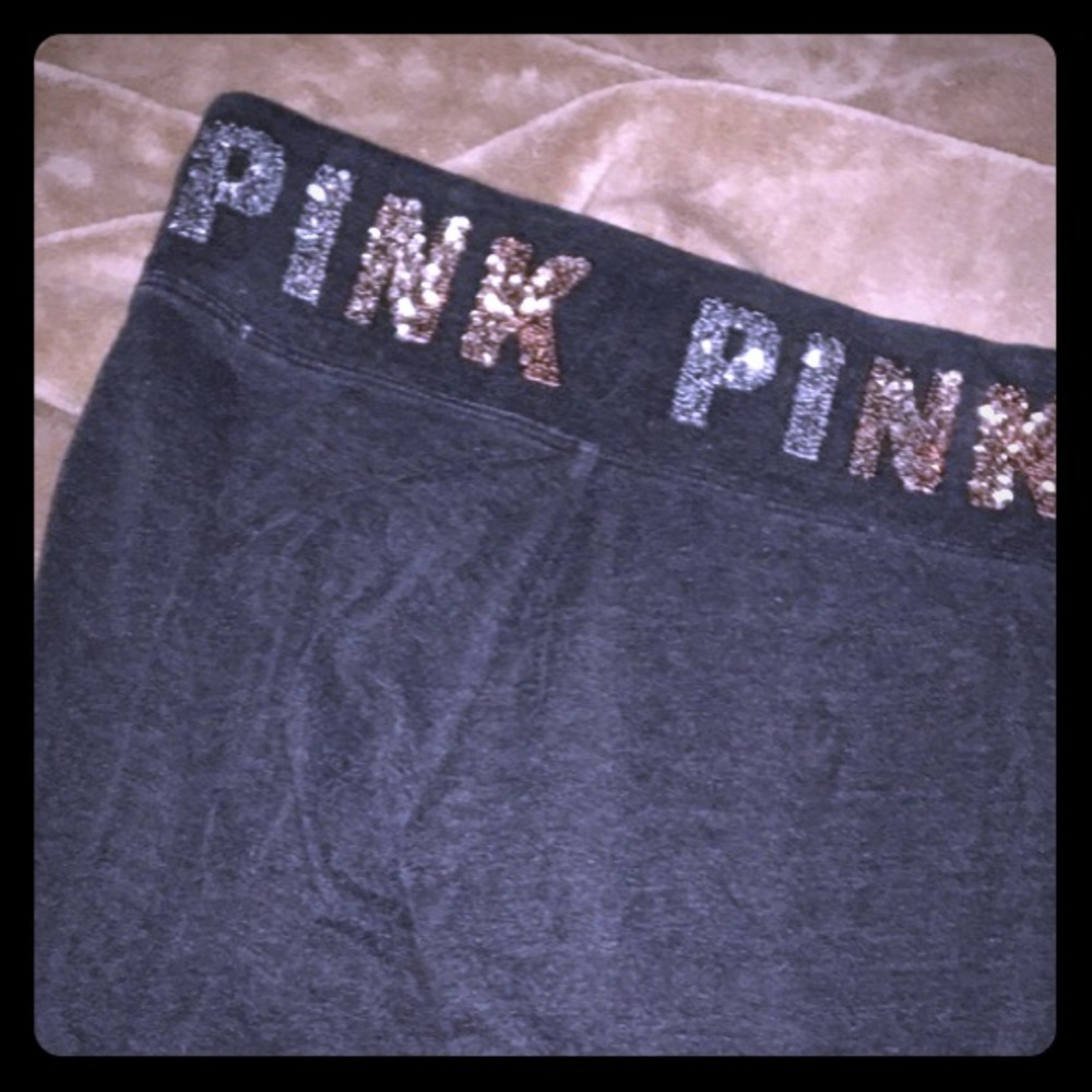 Victoria’s Secret pink leggings